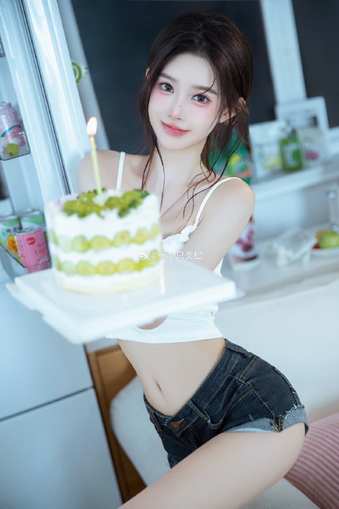 影评配图 · 健身房休息也能投屏稳定 · 家庭